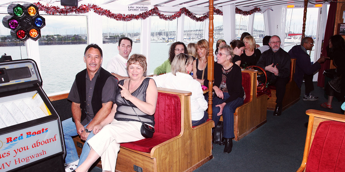 Auckland Party Boat hire