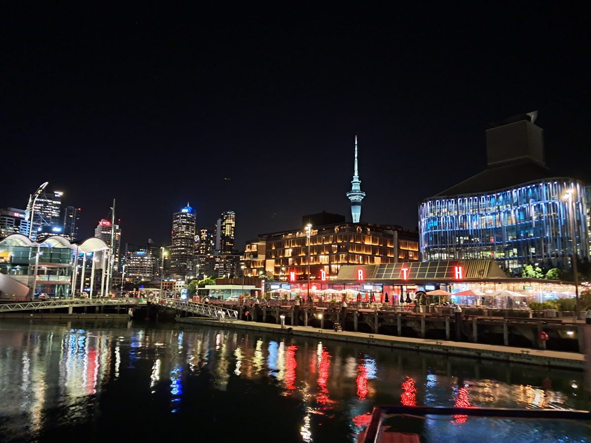 Nightlights Harbour cruise